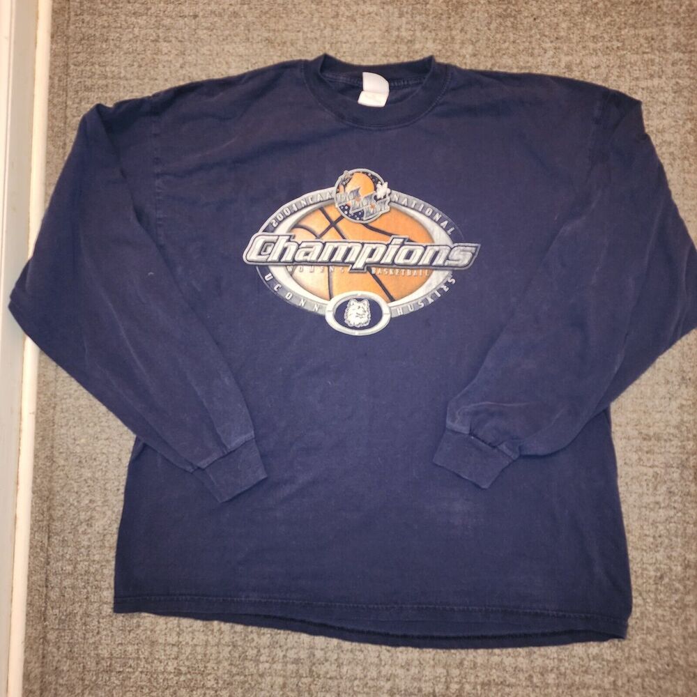 Vntg 2004 NCAA UConn Huskies Womens Basketball Champions Blue T-Shirt sz 2XL
